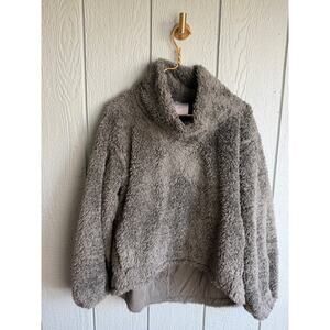 Lululemon Warmth Restore Sherpa Pullover, M/L Olive Green